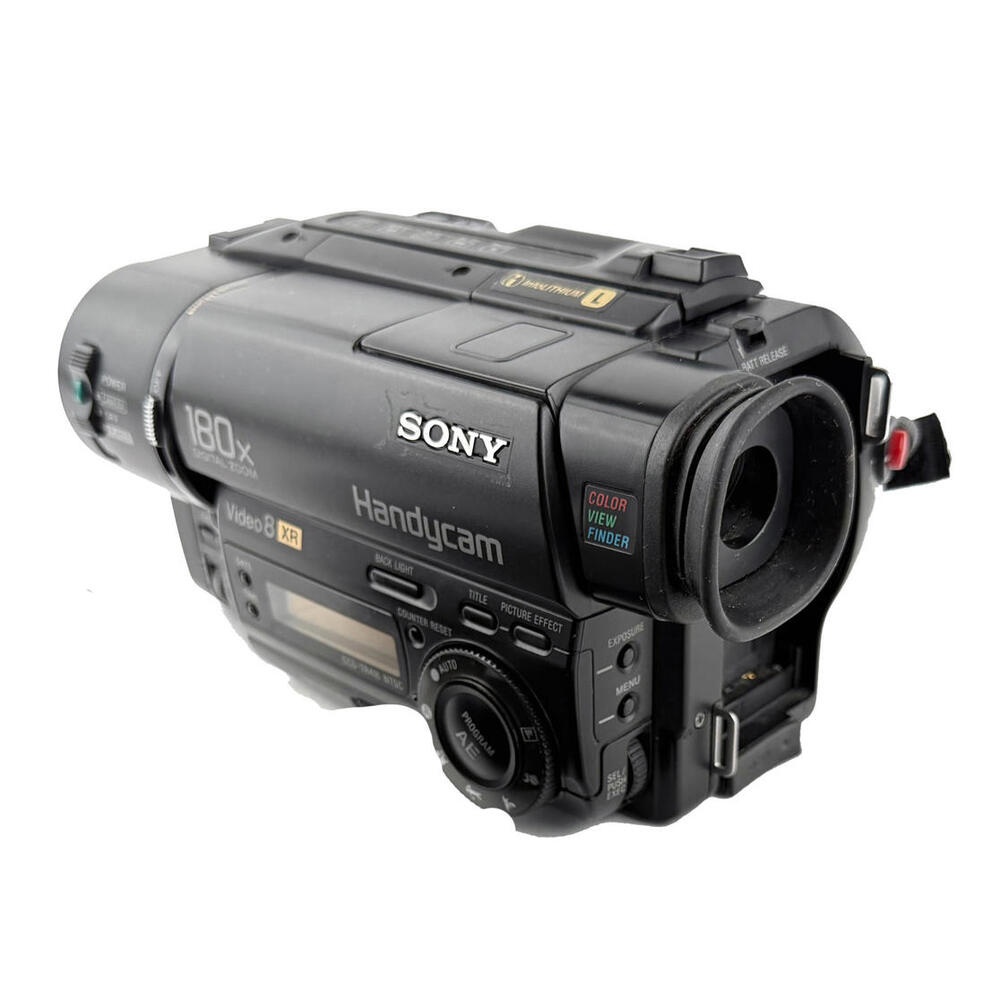 **PARTS** Sony Handycam CCD-TR416 8mm Video Recorder w/Battery & Charger